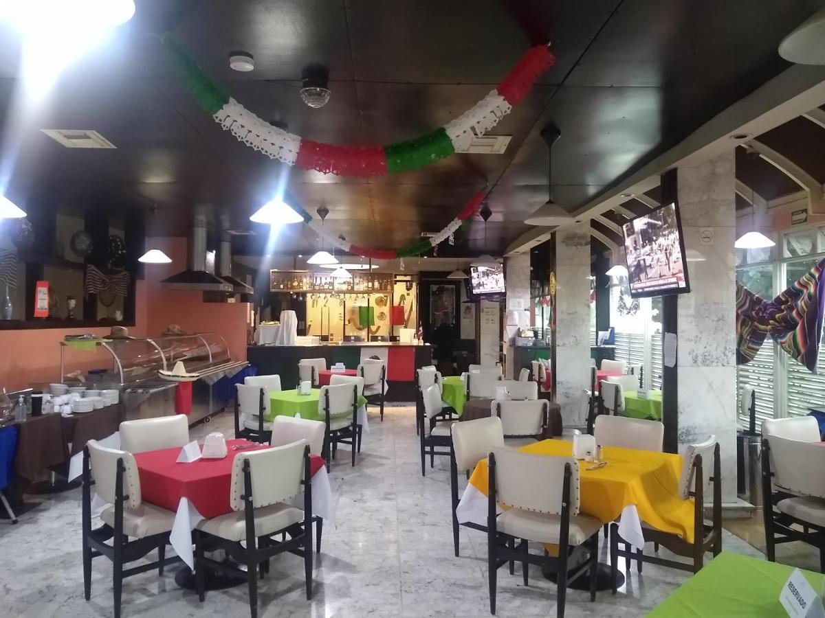 Hotel Mary Celaya Celaya  Exteriör bild