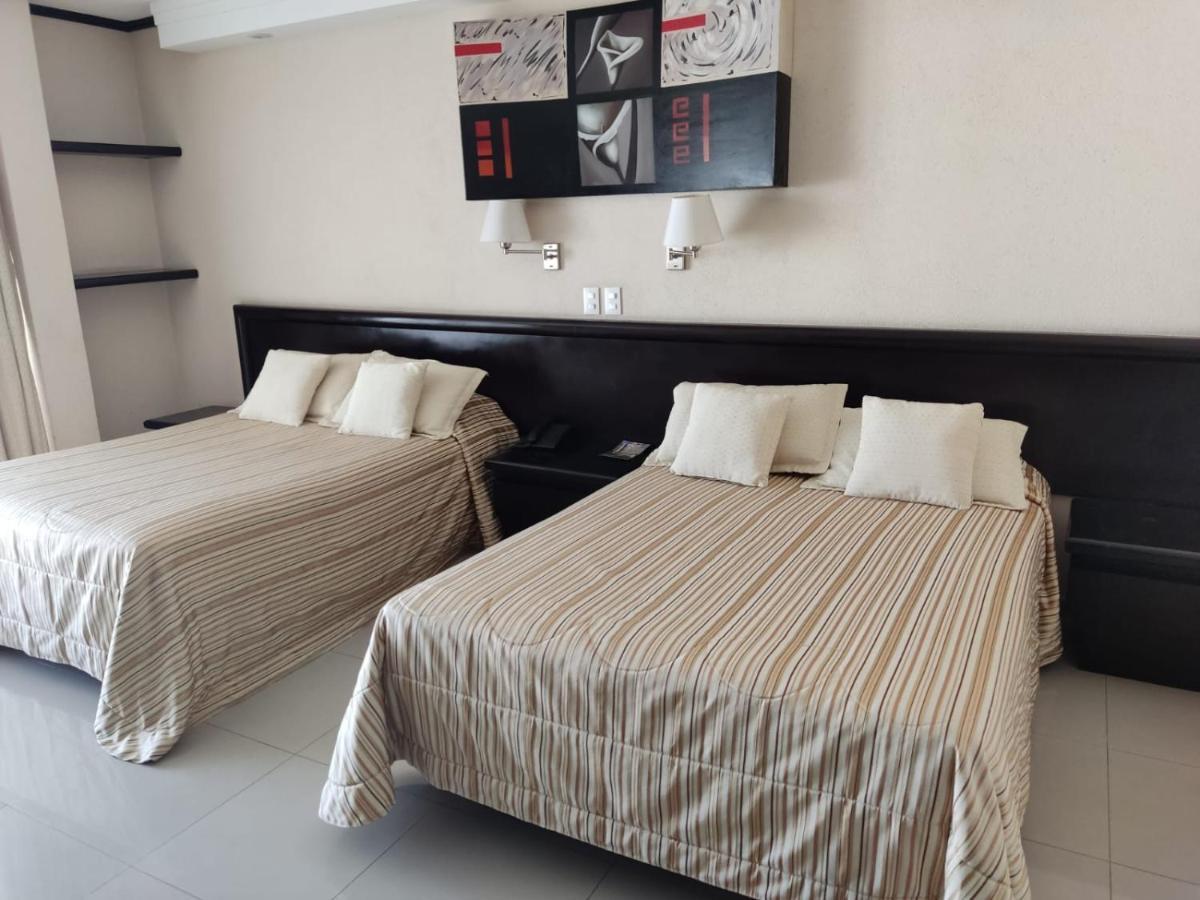 Hotel Mary Celaya Celaya  Exteriör bild