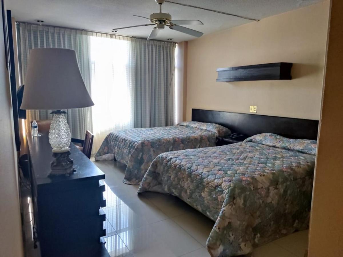 Hotel Mary Celaya Celaya  Exteriör bild