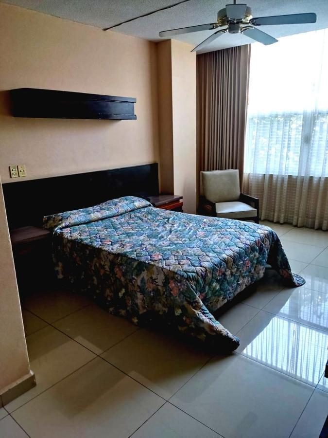 Hotel Mary Celaya Celaya  Exteriör bild